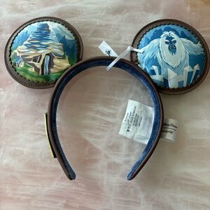 Club 33 exclusive loungefly Disney ears
